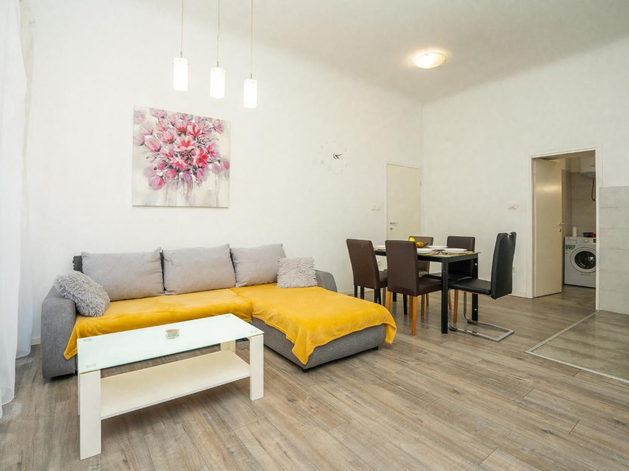 Apartments Lucija & Katia Fiume Esterno foto